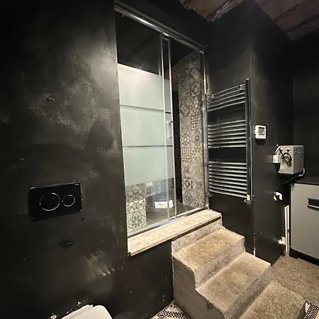 Elegant Steps From The Colosseum روما