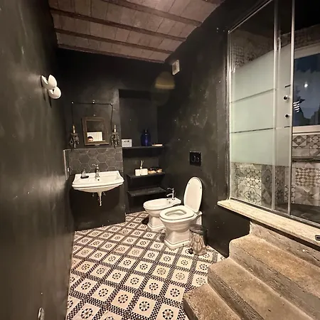 Elegant Steps From The Colosseum شقة روما